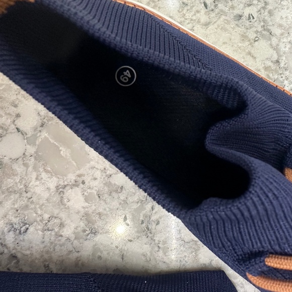 NEW MEN'S DARK BLUE NAVY PULL ON WHITE SOLE SOLED SHOES SIZE 15 EU 39 - Picture 5 of 9